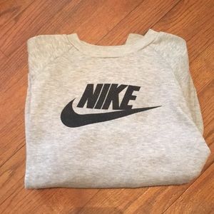 Nike sweatshirt